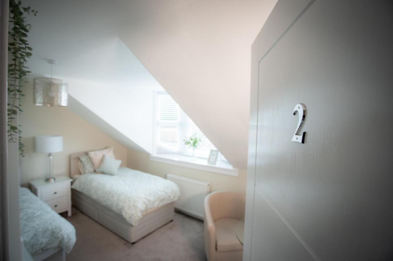 4 Private Bedroom House With 3 Parking Spaces Free Perth Kültér fotó